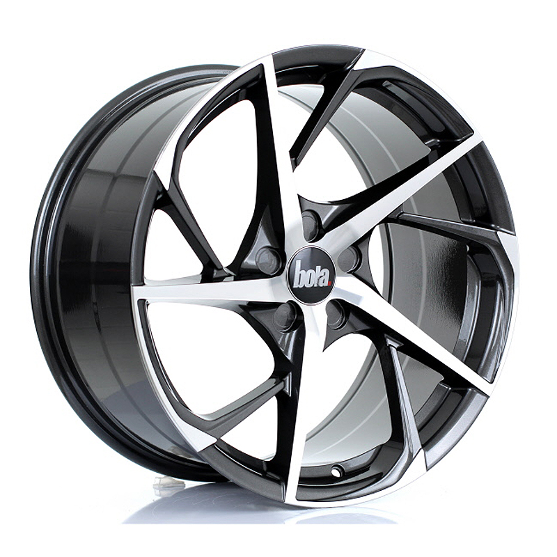 bola_b18_gunmetal_polished_face_1995_angle