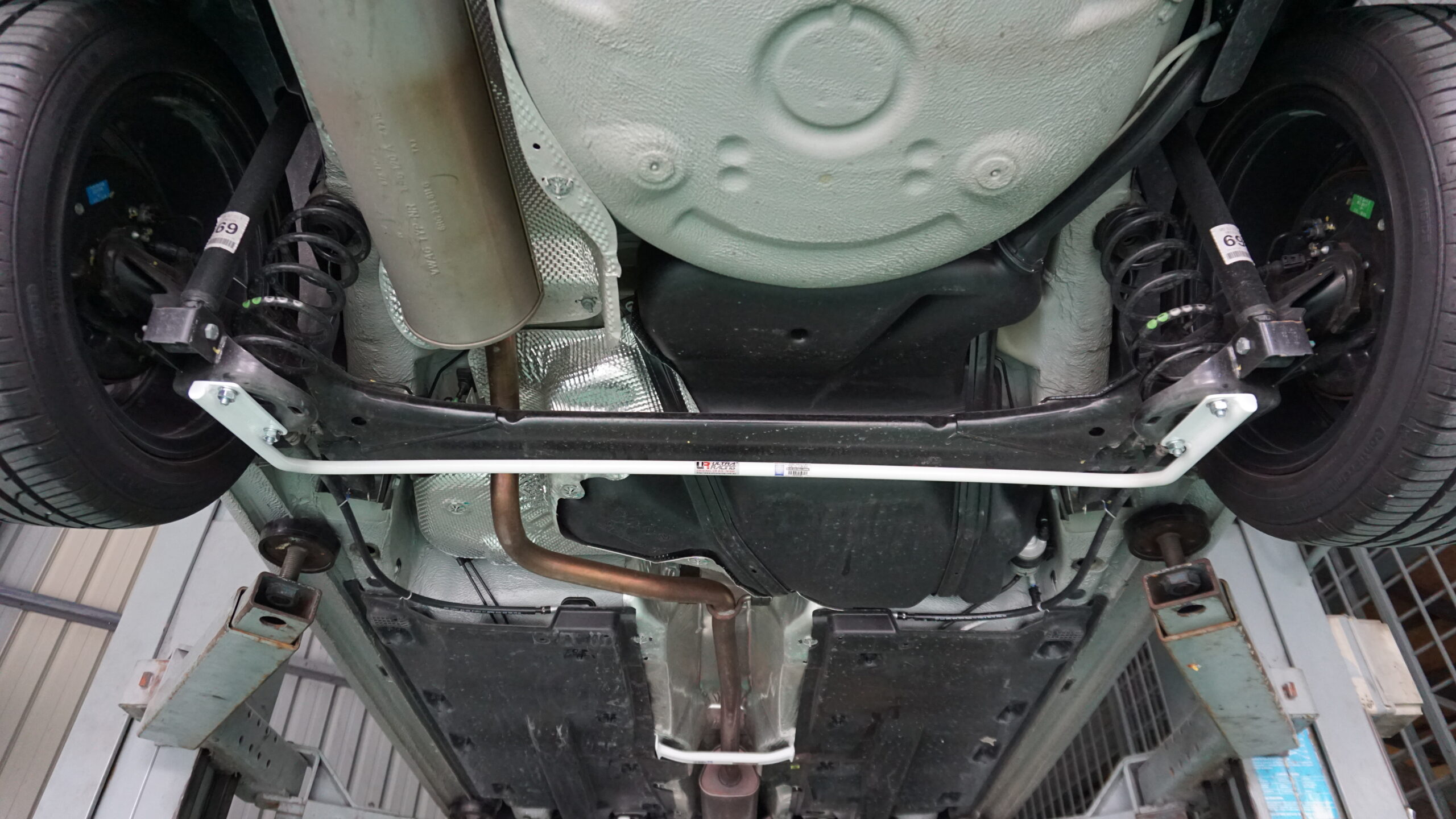 ur-ar18-321